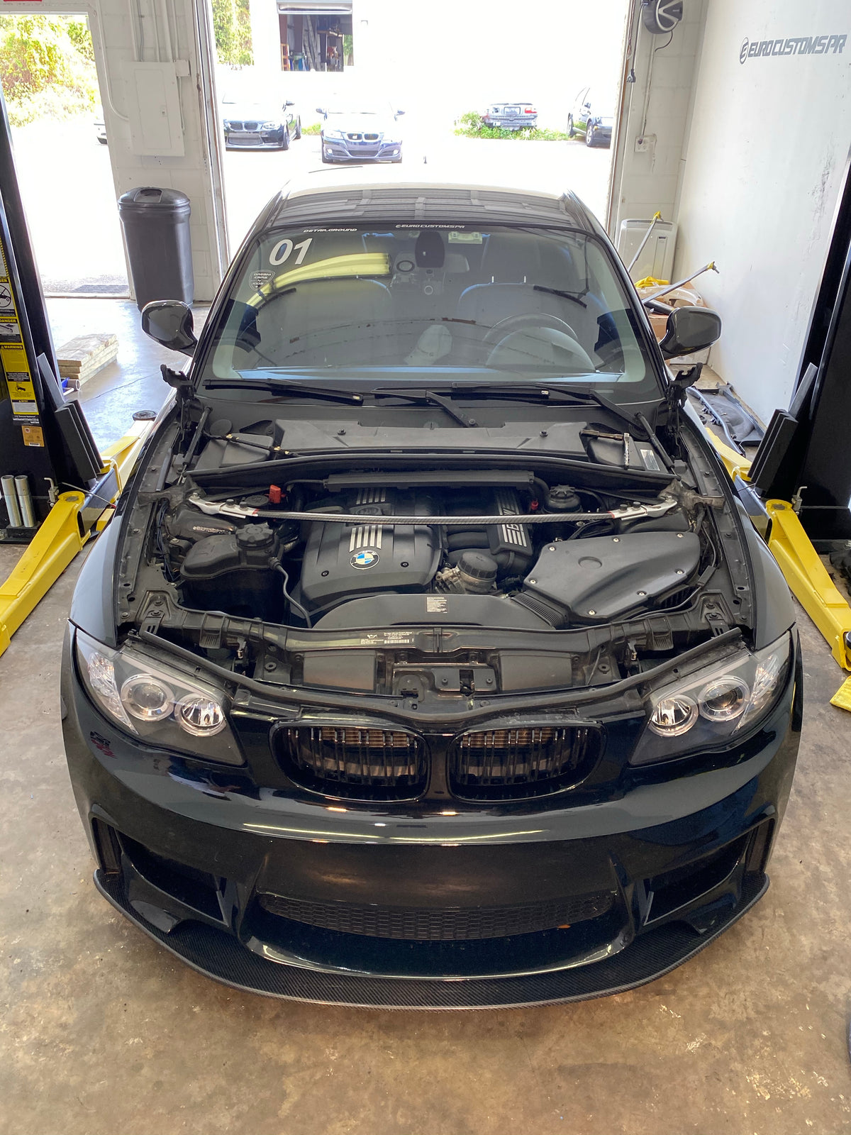 BMW E82 1 Series Carbon Fiber Front Splitter for 1M Replica Bumper