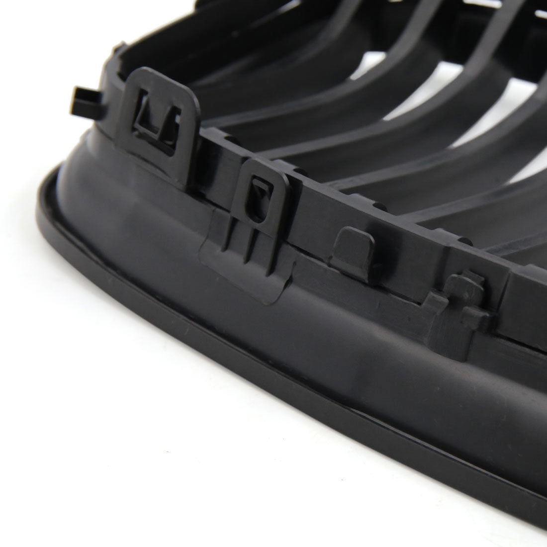 BMW E90 LCI Sedan - Matte Black Kidney Grilles