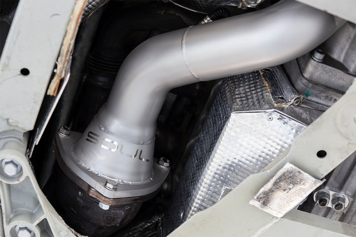 Ferrari-FF-Exhaust-Downpipe-Detail-2.jpg