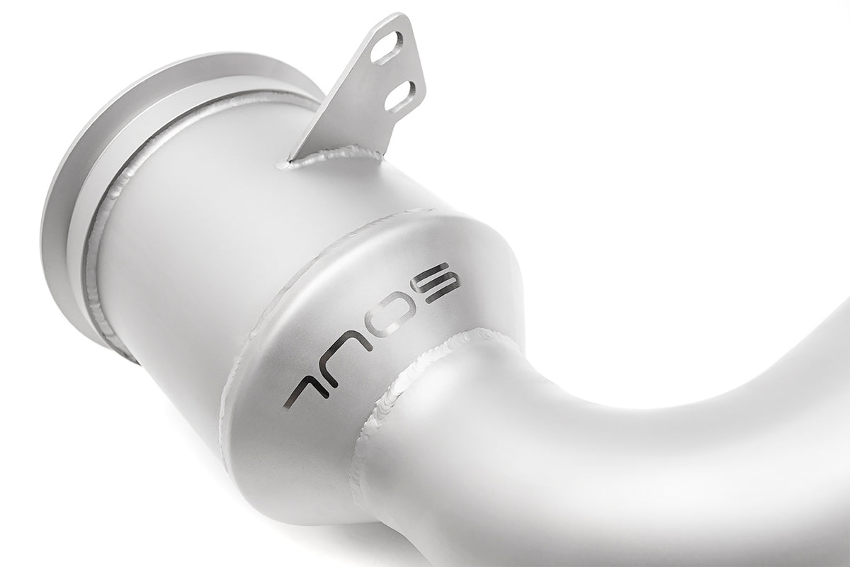 Porsche-992-Carrera-Cat-Bypass-Pipes-Detail
