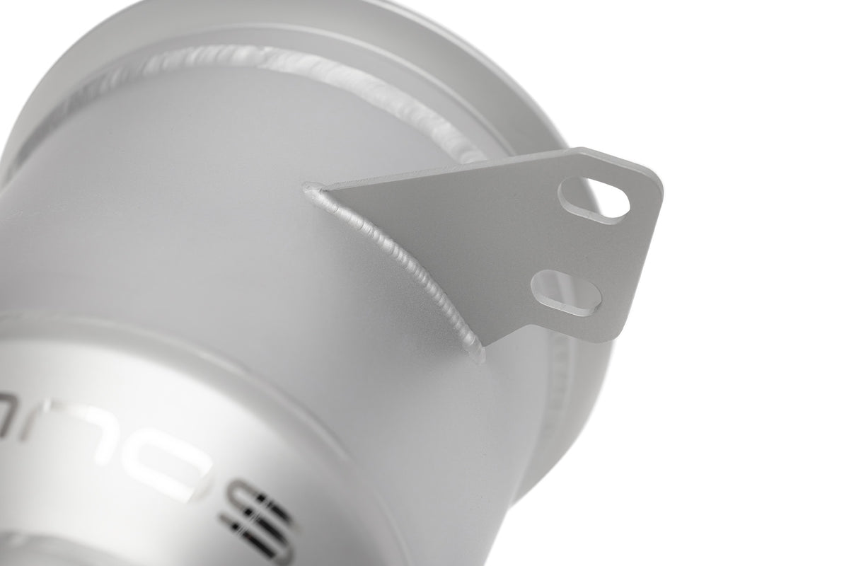SOUL-Performance-Products-Porsche-992.2-Carrera-Base-S-T-Sport-Catalytic-Converters-Bracket-Detail-3.jpg