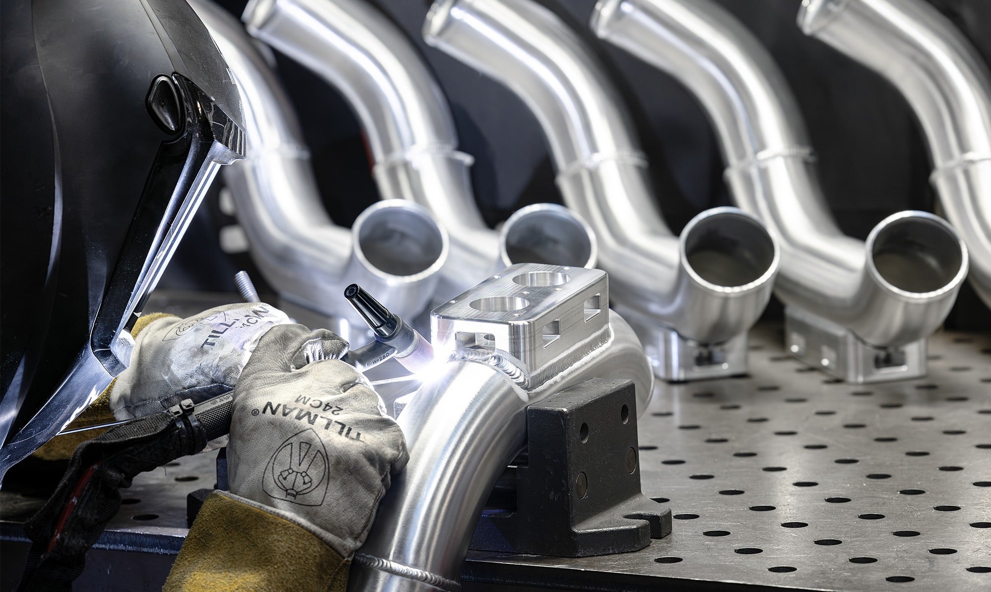 Porsche 992.2 Carrera GTS SOUL VTA Charge Pipe