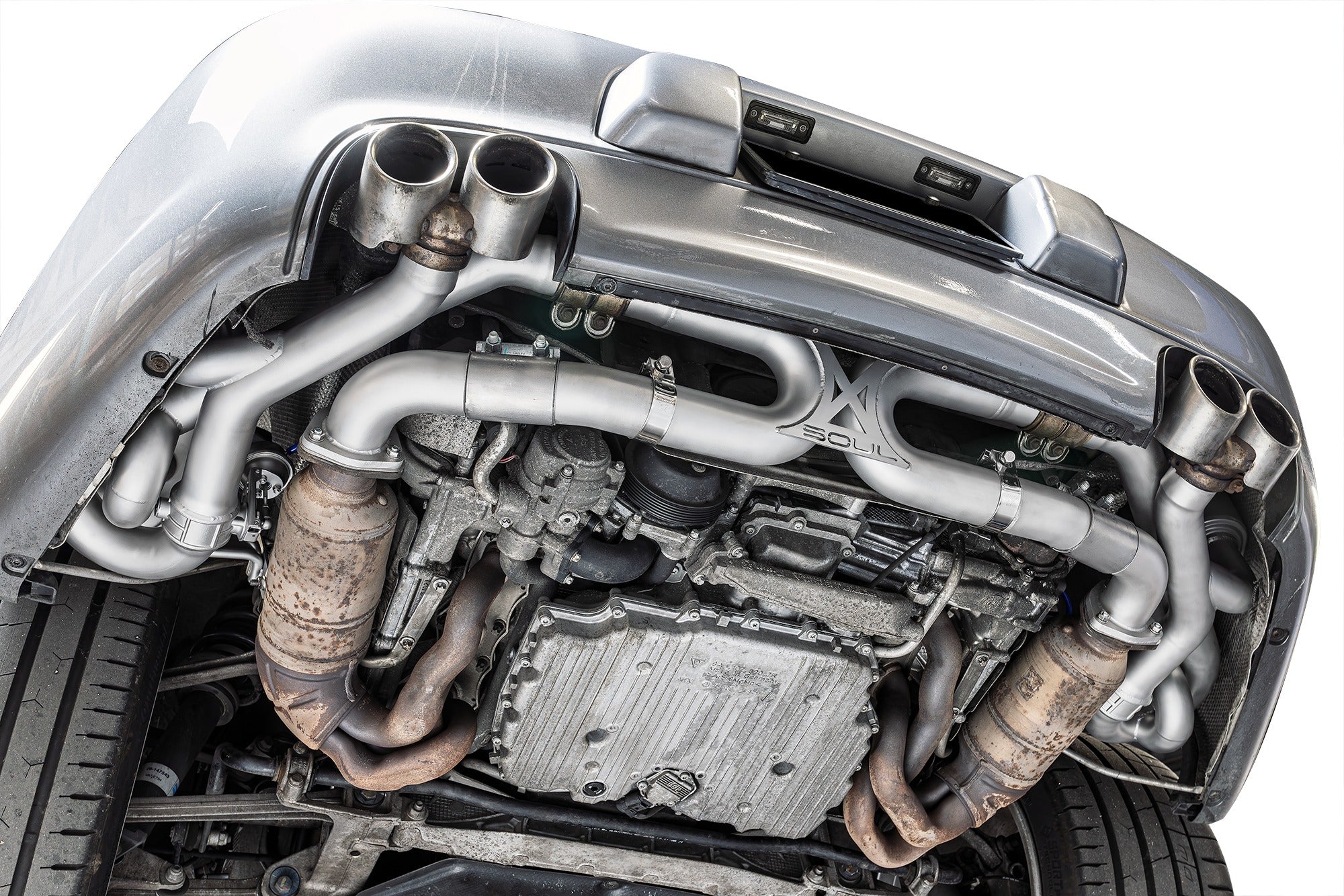 SOUL-Performance-Products-Porsche-997.2-Carrera-Center-Muffler-Bypass-Exhaust-and-Valved-Side-Mufflers-Installed-4.jpg