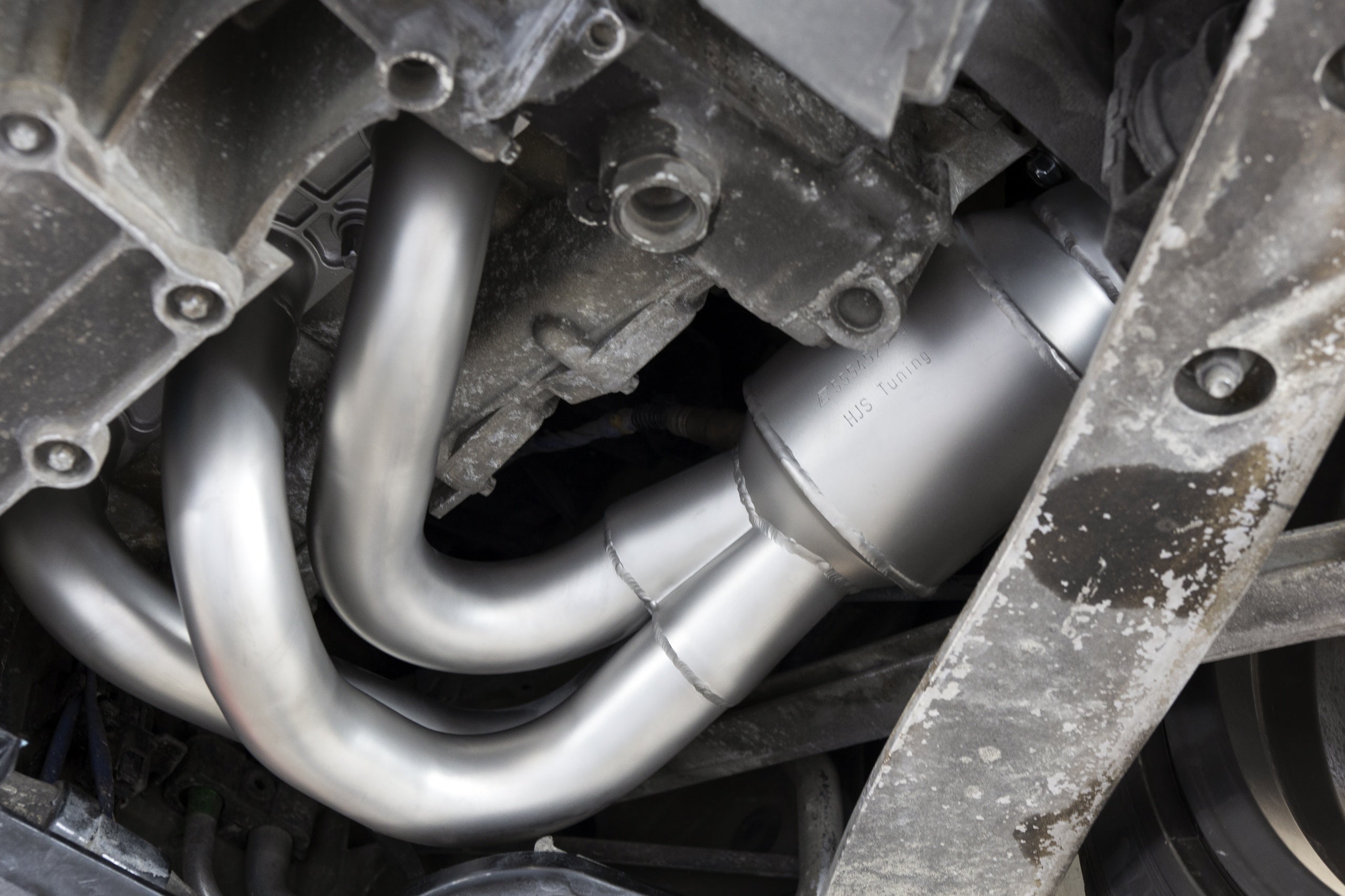 SOUL-Porsche-987.1-Long-Tube-Street-Headers-Installed-21-scaled-3.jpg