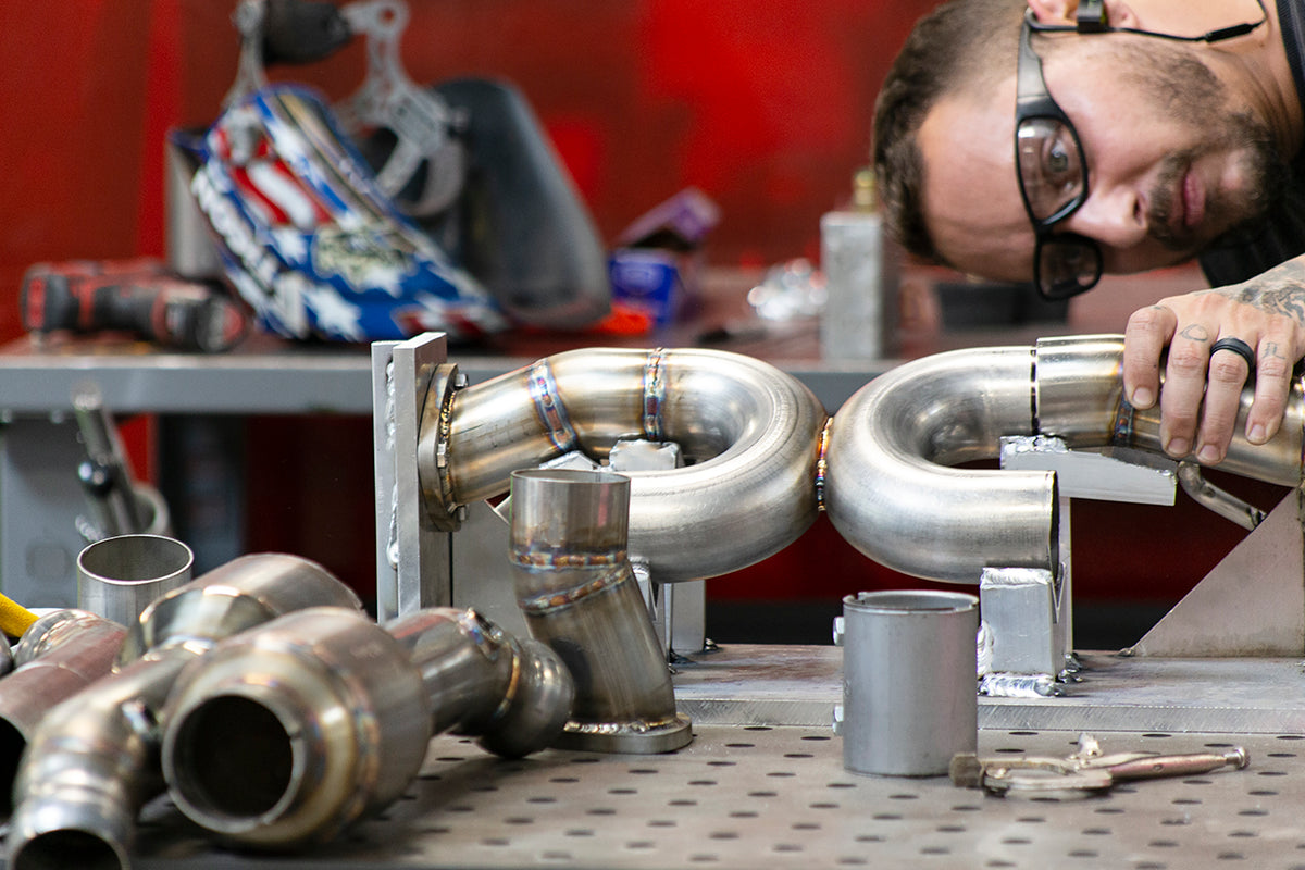 SOUL-Porsche-993-Carrera-Cat-Bypass-X-Pipe-Fabrication