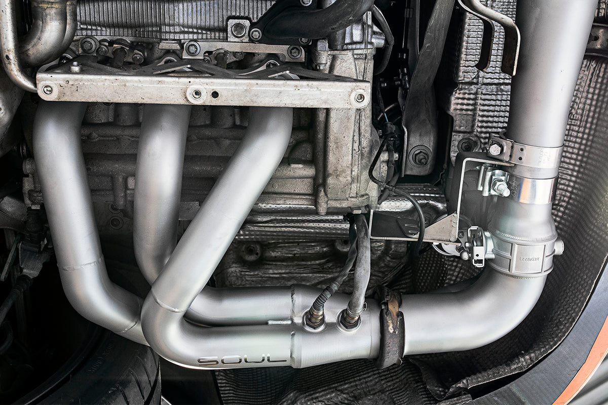 Soul-Performance-Products-991-GT3-Competition-Headers-Installed-Detail-3.jpg