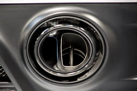 Soul-Performance-Products-Porsche-991-GT2-RS-Cat-Bypass-Pipes-Tip-Detail-3.jpg