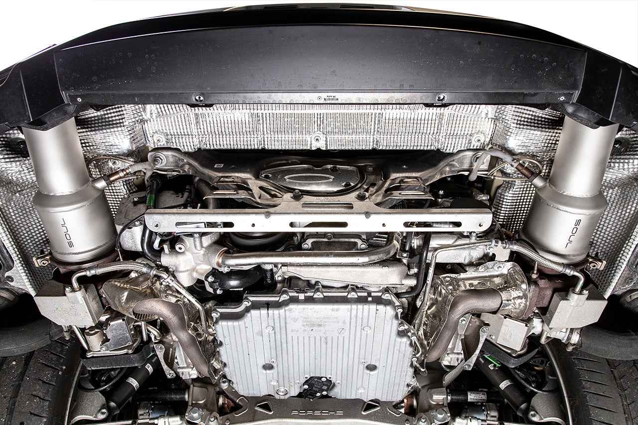 Soul-Performance-Products-Porsche-991-GT2-RS-Race-Pipes-Product-Installed-1.jpg