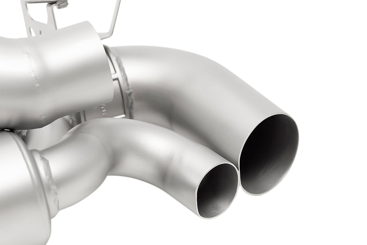 Soul-Performance-Products-Porsche-992-Carrera-Valved-Exhaust-System-Outlet-Detail-3.jpg