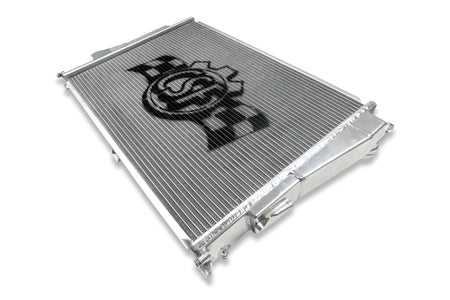 CSF 7058 triple-pass aluminum radiator for BMW E46 M3, three-quarter view