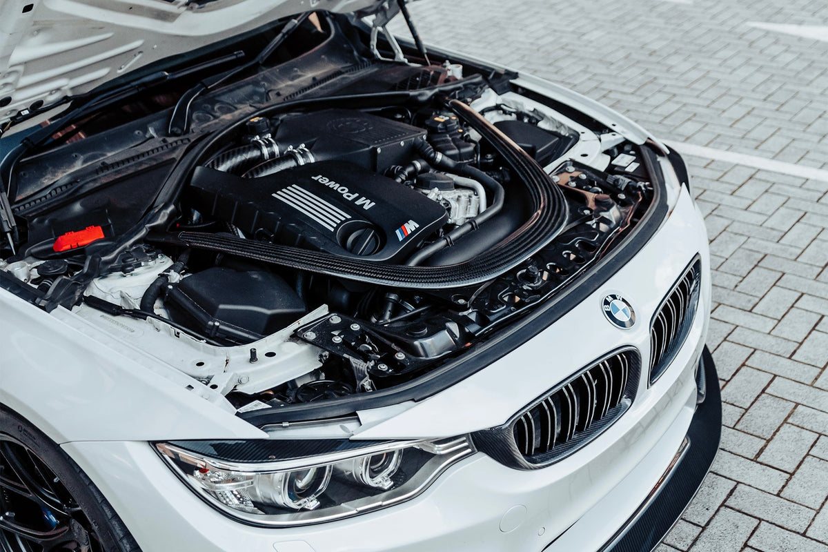 CSF 8082 installed in a BMW F8x engine bay, wide view