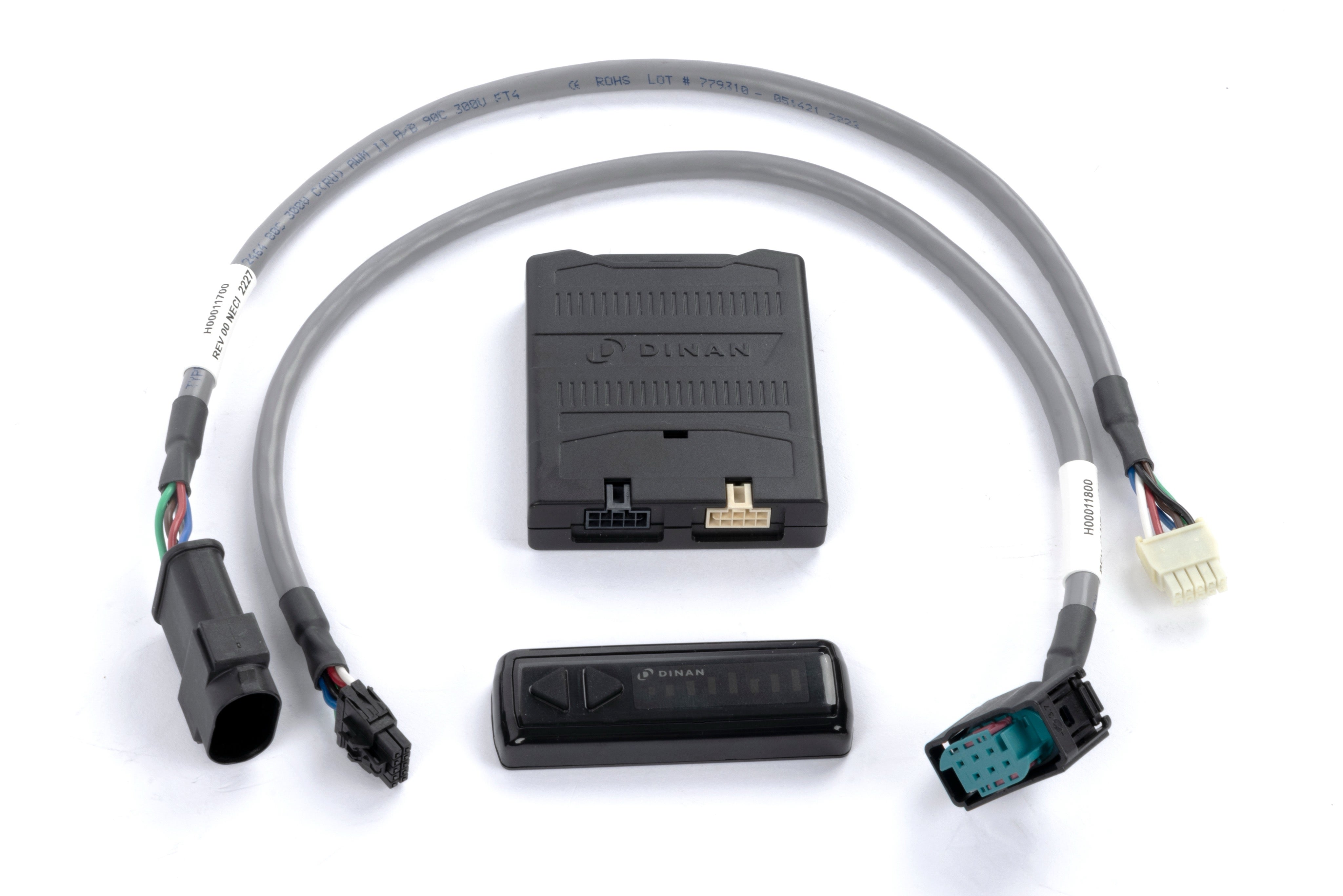Dinan D440-1700 Throttle Booster controller and app view 3