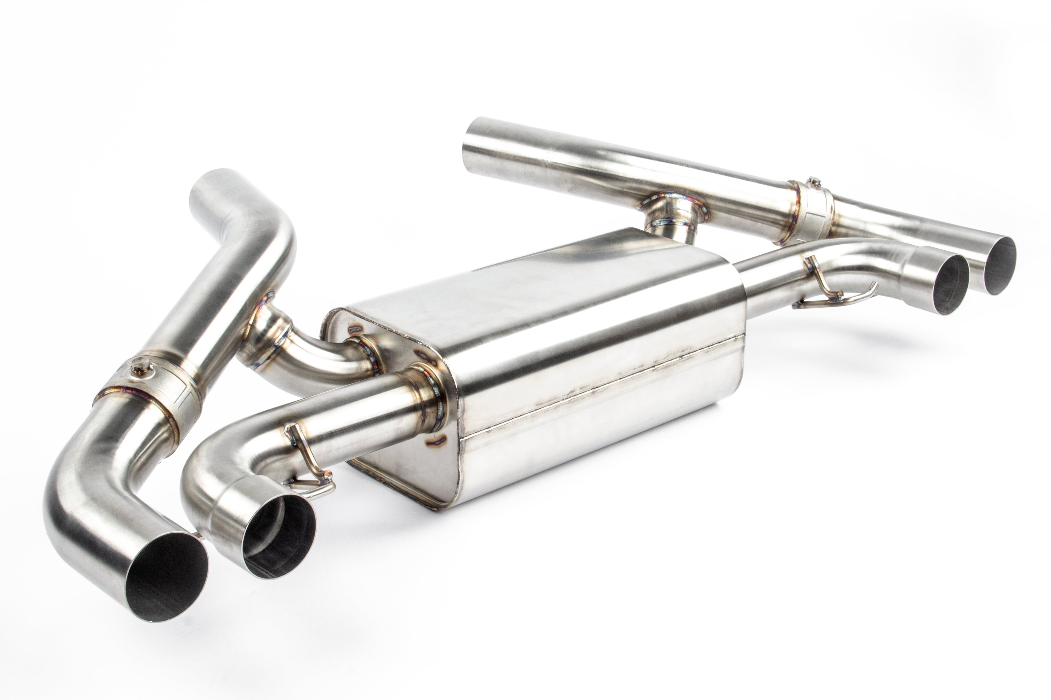 Dinan D660-0085-BLK axle-back exhaust for BMW M340i and M440i view 4