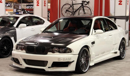 Seibon E46 M3 GTR-style carbon-fiber hood detail