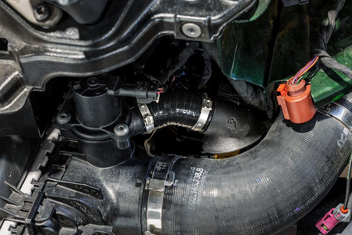 SOUL Porsche 992.2 Turbo S VTA adapters installed detail